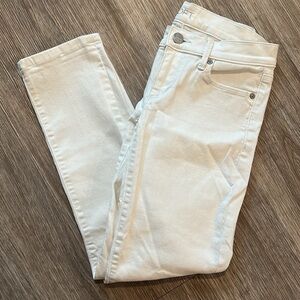 LOFT Women's Straight Leg Modern Cuffed Crop Cream Jeans 24/00